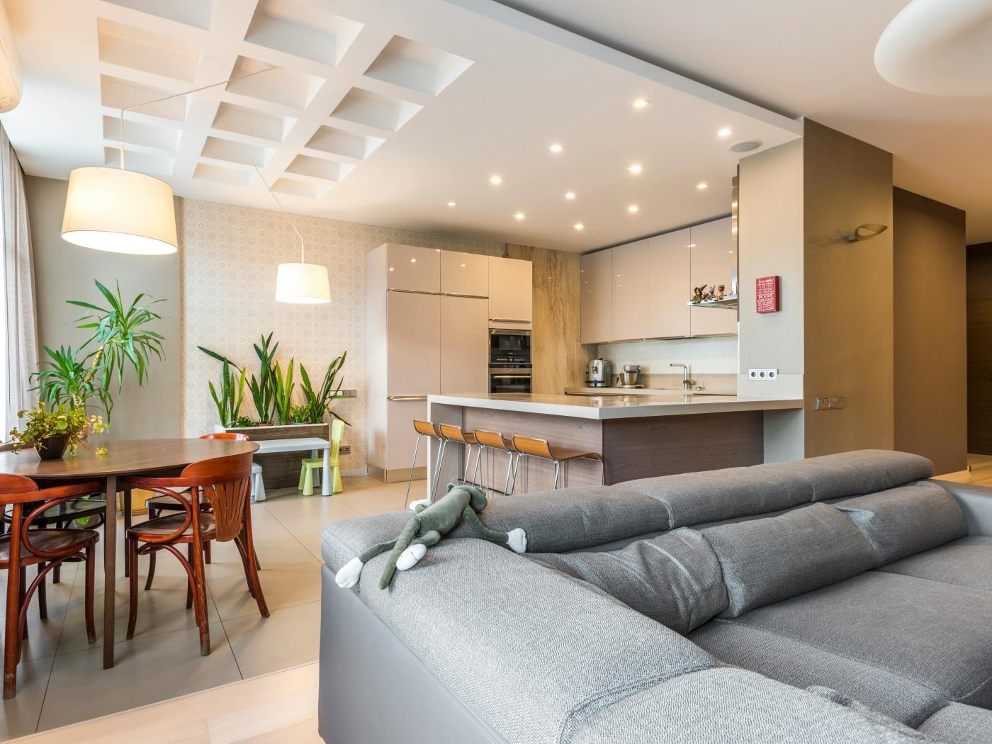 image Sale Madrid Premium 1