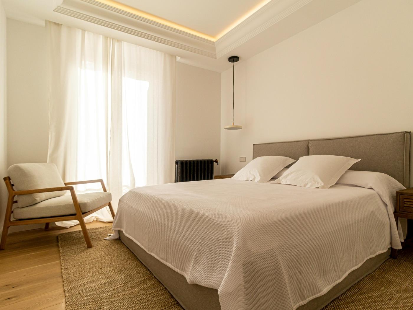 image Beautiful home for sale in the exclusive Salamanca district 8