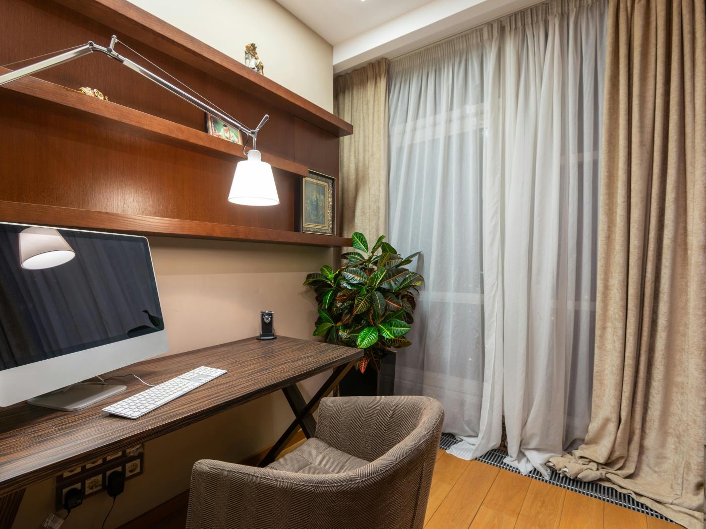 image Exclusive Apartment in the Heart of Paris 10