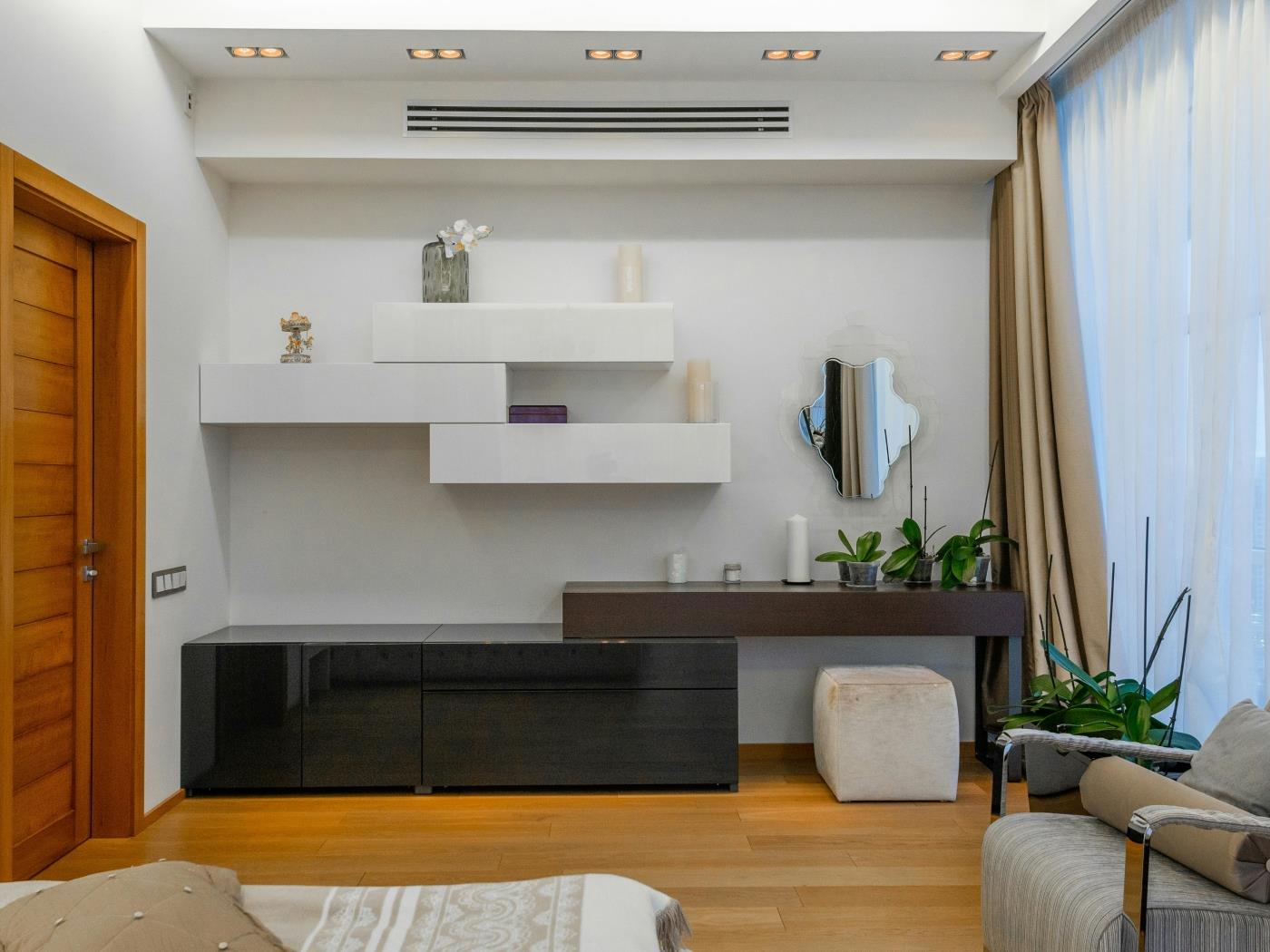 image Exclusive Apartment in the Heart of Paris 7